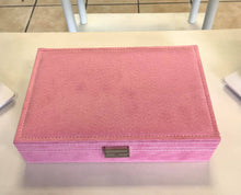 Cargar imagen en el visor de la galería, ESTUCHE JOYERO MEDIANO ROSA PASTEL