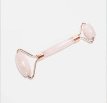 Cargar imagen en el visor de la galería, RODILLO DE JADE ROSA