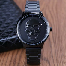 Cargar imagen en el visor de la galería, RELOJ SKULL METAL CALAVERA NEGRA
