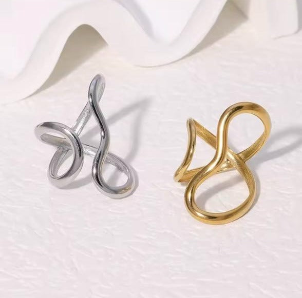 Anillo Abstracto Plateado