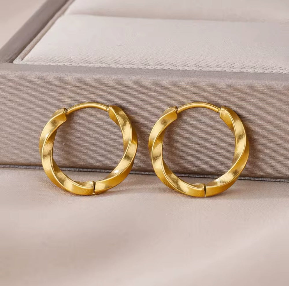 Aretes Coquetas Twist