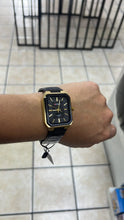Cargar imagen en el visor de la galería, Reloj Curren Empire Negro Con Dorado
