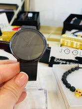 Cargar imagen en el visor de la galería, RELOJ STRIPED NEGRO
