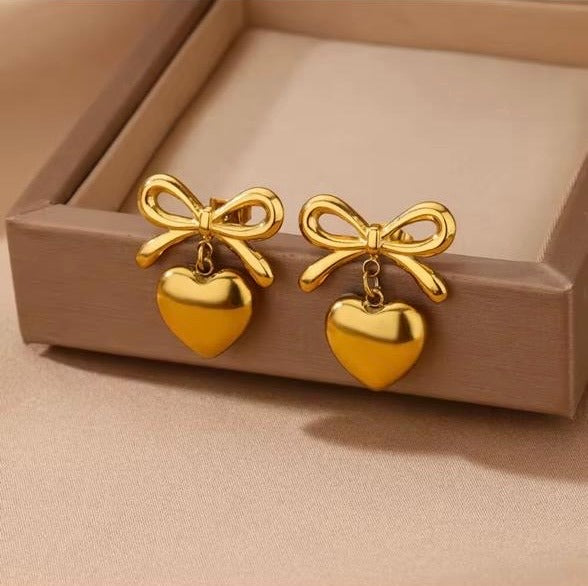 Arete Corazon Moño